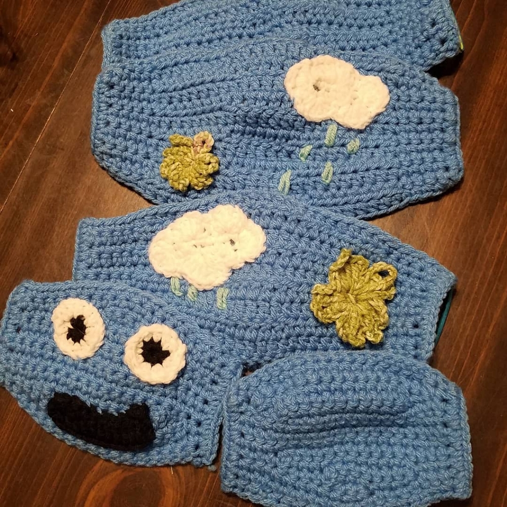 Hand crocheted face masks w/removable flannel lini - Picture 16 of 16